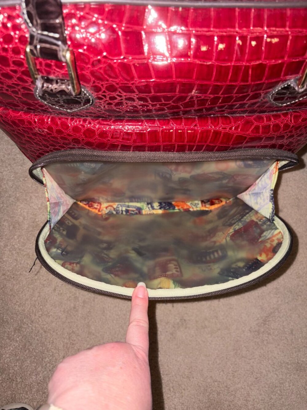 Samantha Brown Bow Rolling Suitcase - Picture 3 of 10